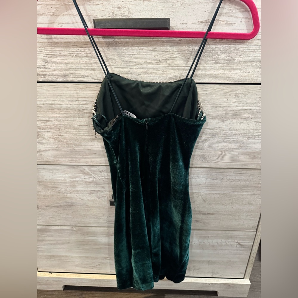 ZARA Velvet Dress - Picture 3 of 4